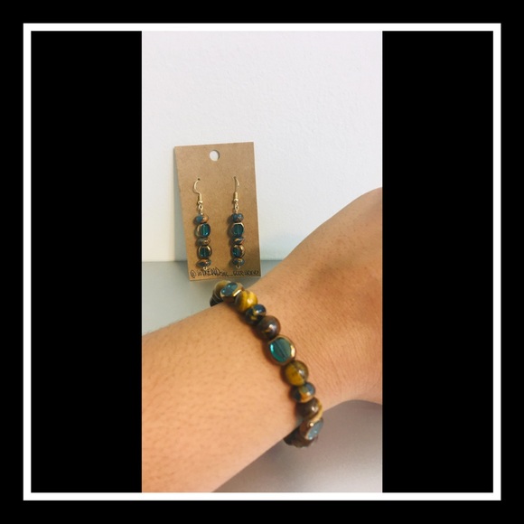 Brown Sugar Earrings and Bracelet Handmade Set - Picture 2 of 4